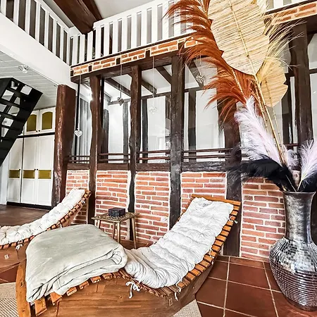 De Charme 70m2, Jacuzzi Et Piscine Partagee Apartman Verfeil (Haute-Garonne)