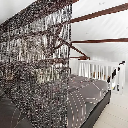 De Charme 70m2, Jacuzzi Et Piscine Partagee