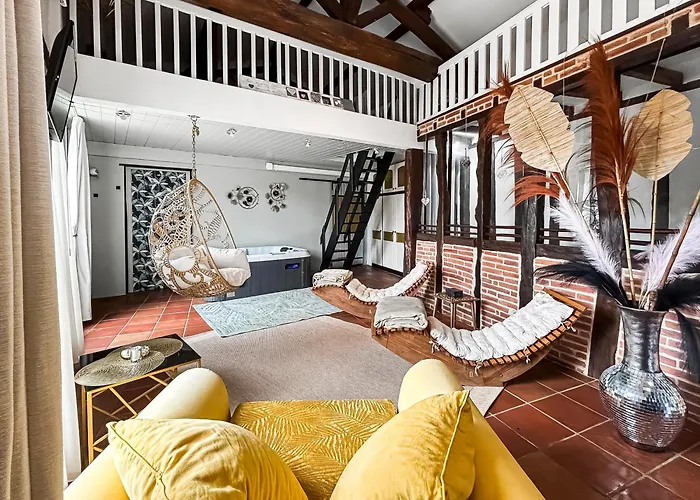 De Charme 70m2, Jacuzzi Et Piscine Partagée Appartamento