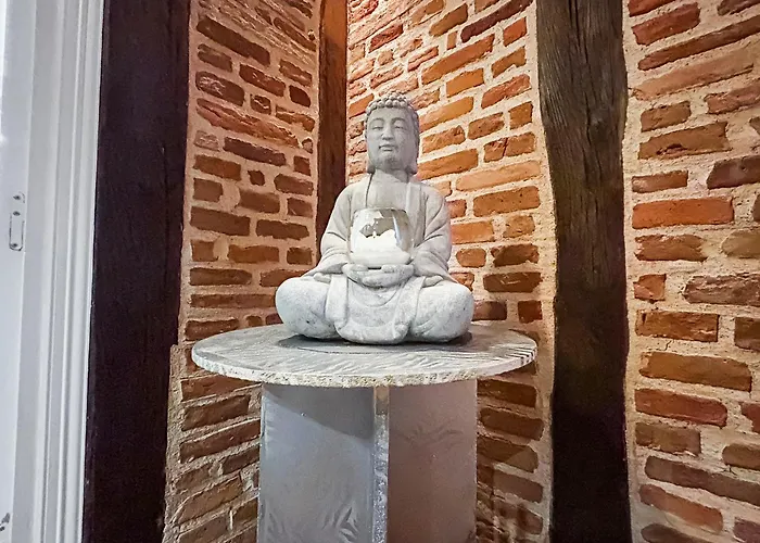 De Charme 70m2, Jacuzzi Et Piscine Partagée *