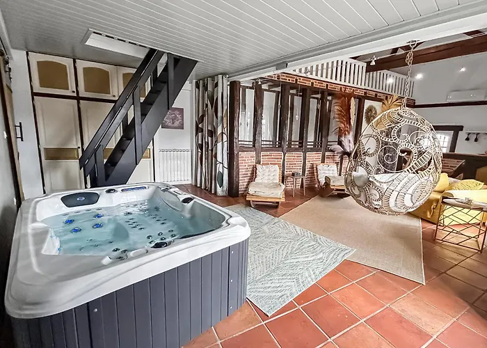De Charme 70m2, Jacuzzi Et Piscine Partagée Appartamento *